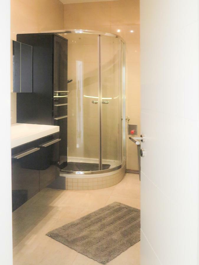 Elegant No.18 Apartment Wina Bagian luar foto