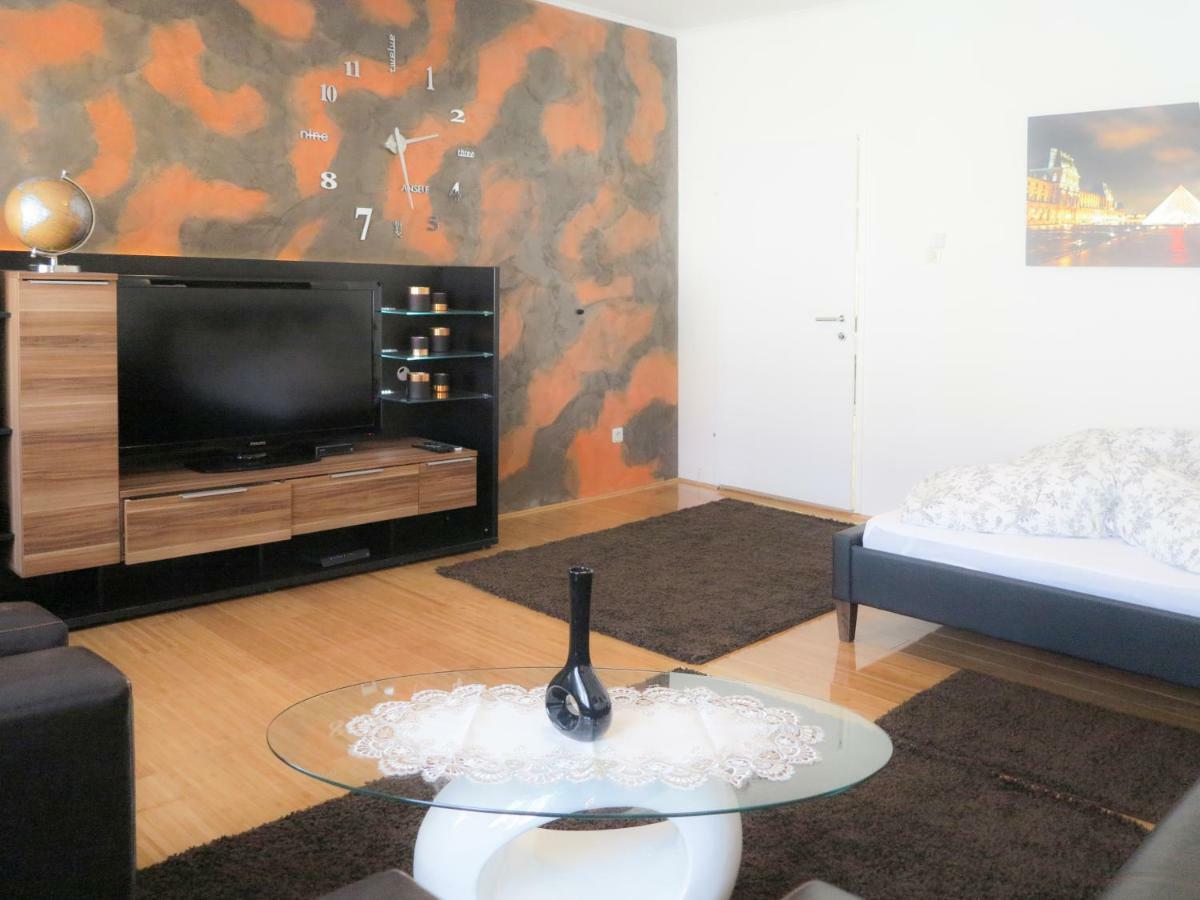 Elegant No.18 Apartment Wina Bagian luar foto