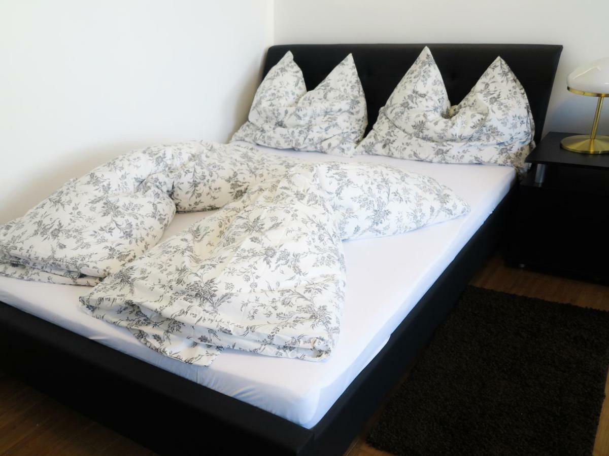 Elegant No.18 Apartment Wina Bagian luar foto